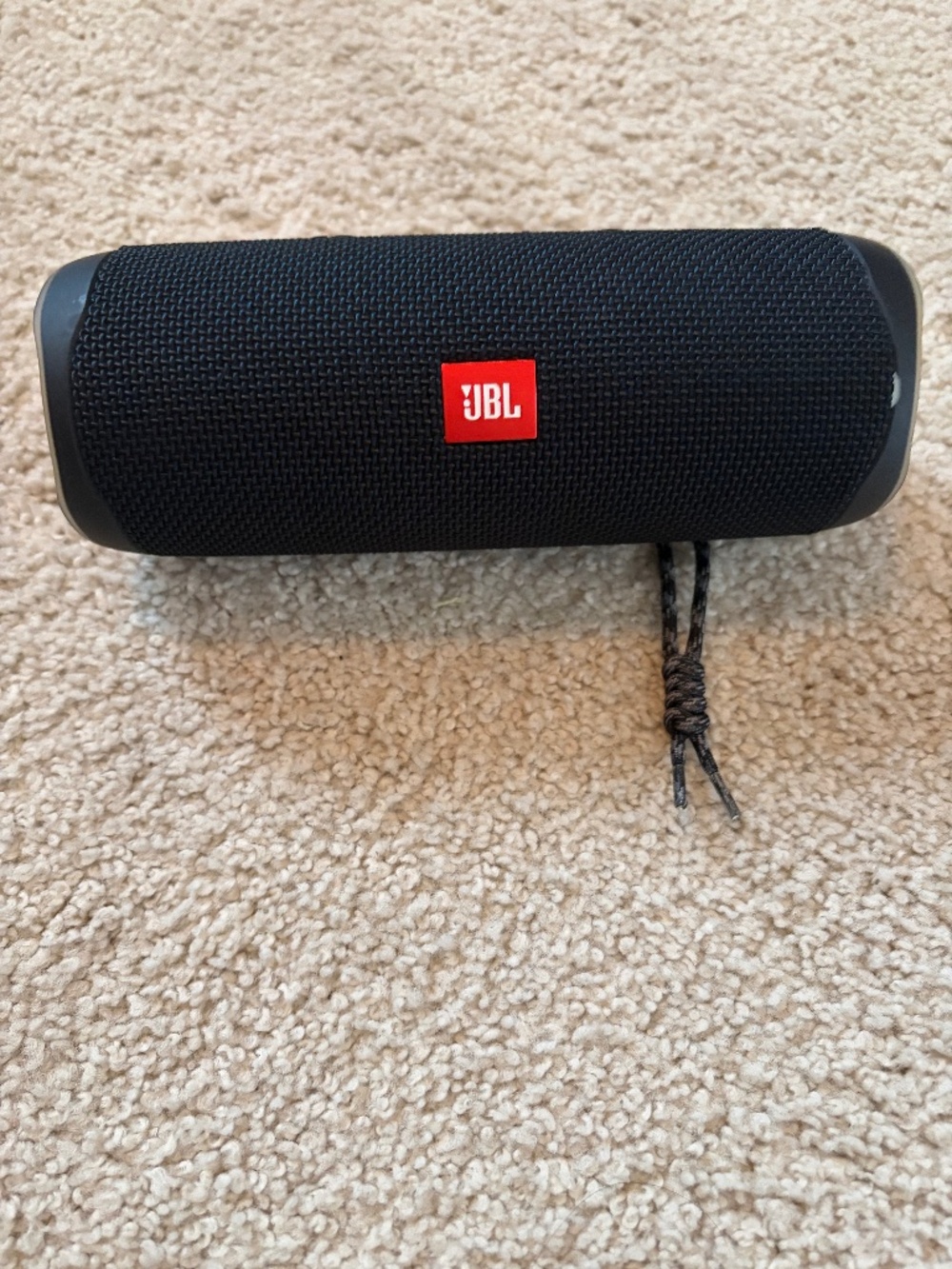 JBL flip 5